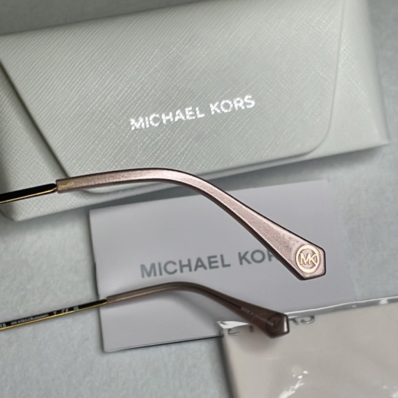 NWT Michael Kors Glasses - Picture 5 of 10